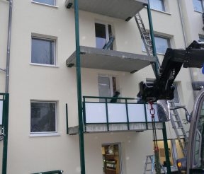 Frohn6 Altbau trawny Balkon