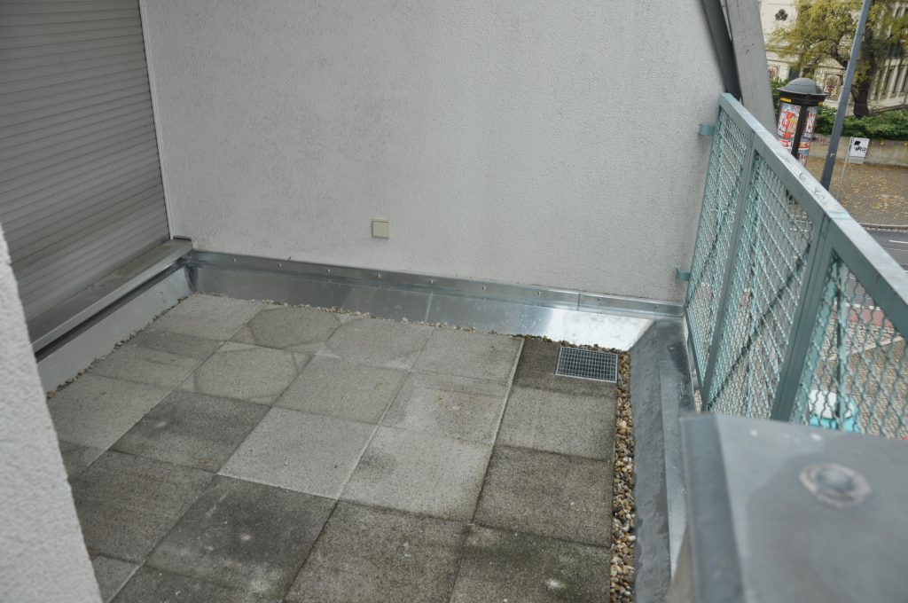 Nach Sanierung Trawny Balkon